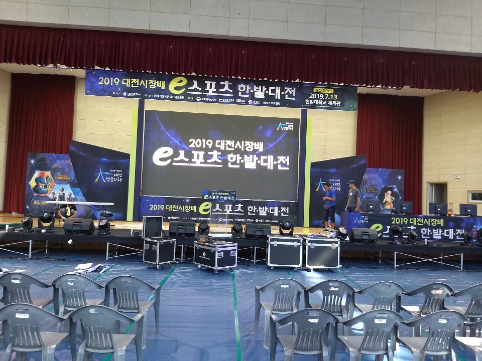 2950630277_n4fq0Rbl_3e7363d16d3de71bff75d4d6f2d430051a51d182.jpeg 이미지크게보기